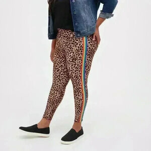 Torrid Full Length Signature Waist Leopard Legging Rainbow Stripe 2 2X 18/20